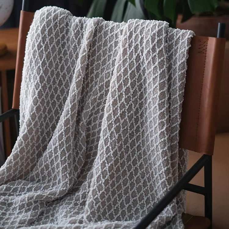 Diamond Knit Throw