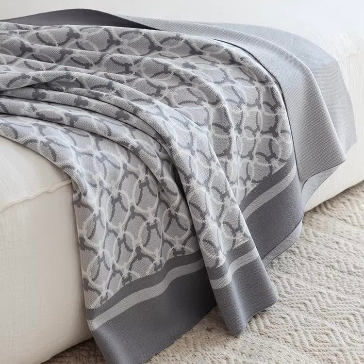 Geometric Circa Throw